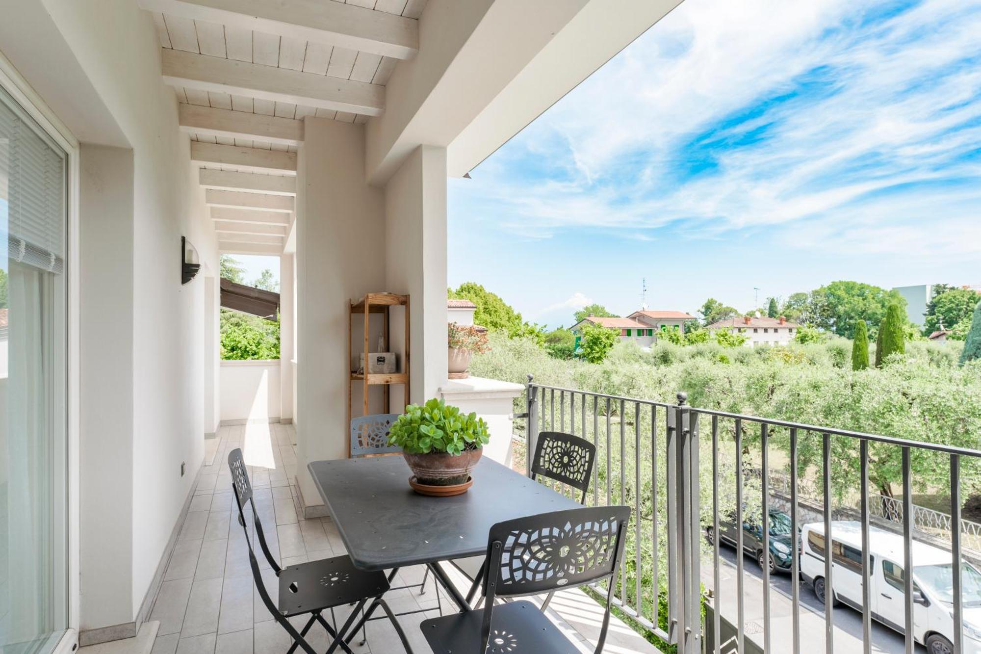 Matteotti Apartments Desenzano del Garda Eksteriør billede