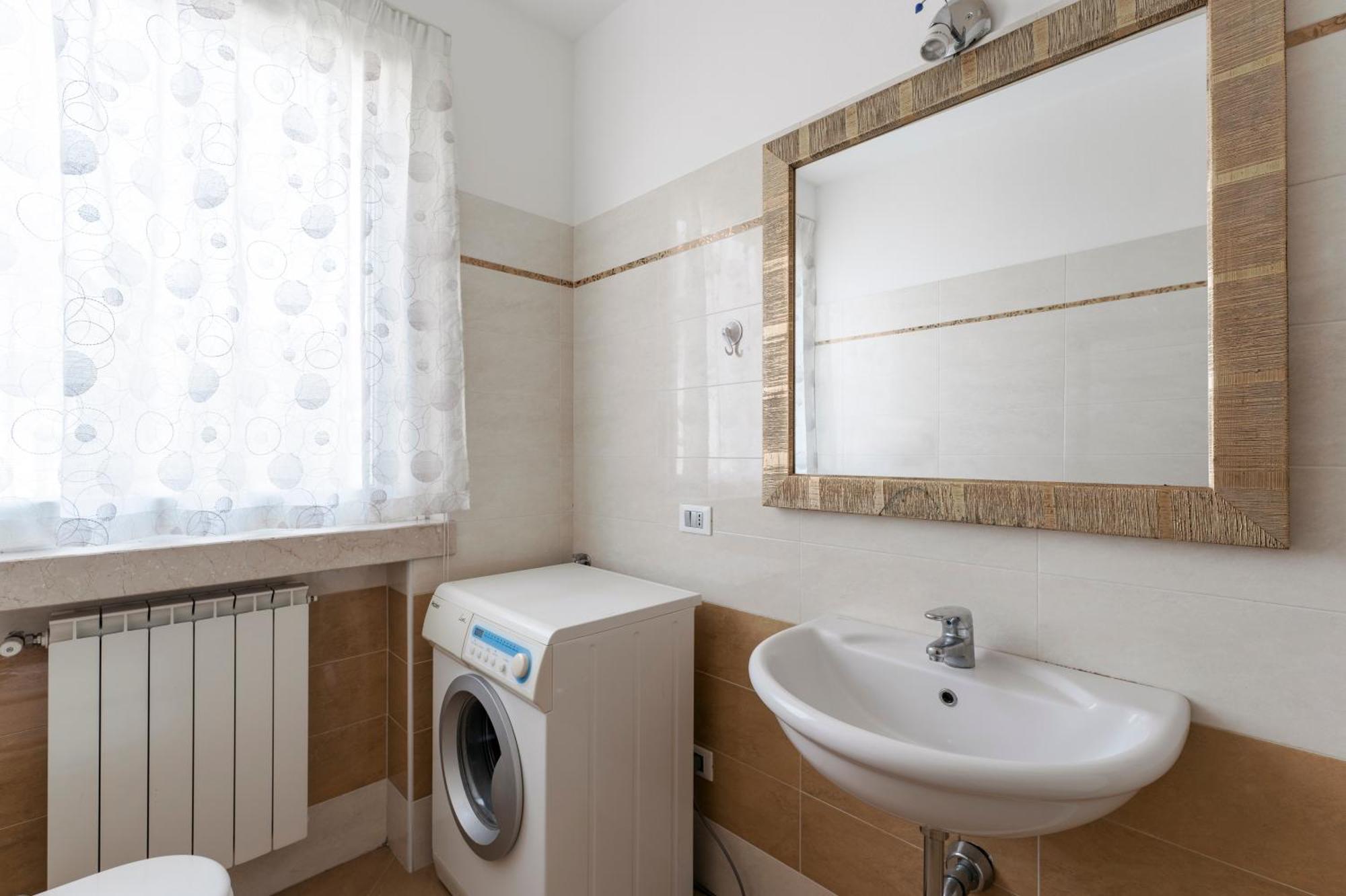 Matteotti Apartments Desenzano del Garda Eksteriør billede